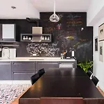 Lujoso Apartamento Con Patio En Triana Sevilla