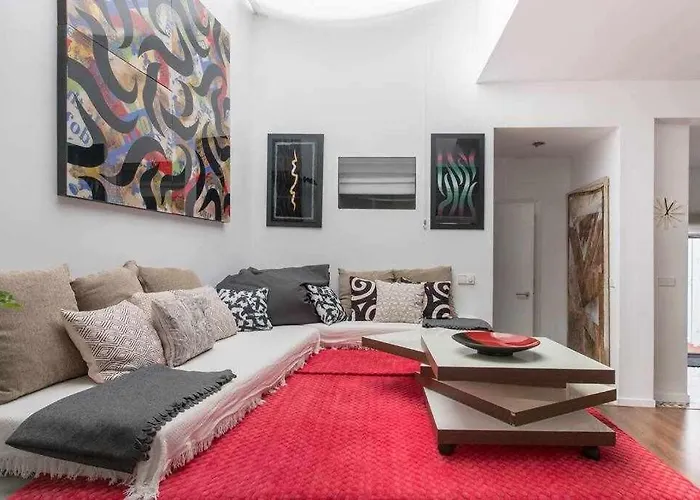 Lujoso Apartamento Con Patio En Triana Sevilla